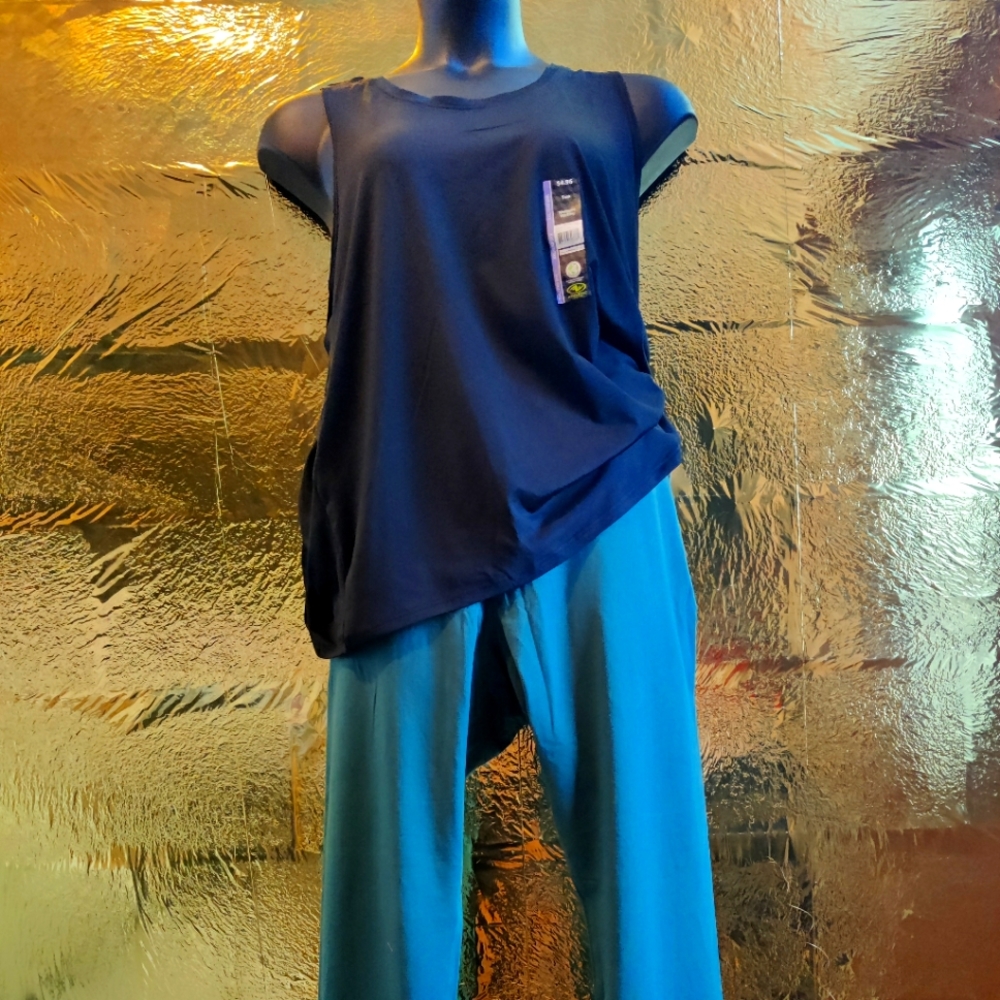 Legging and a thak top or separate